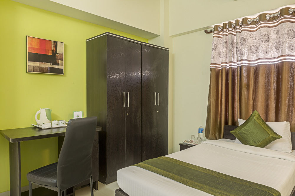 Hotel Treebo E Serai 3*