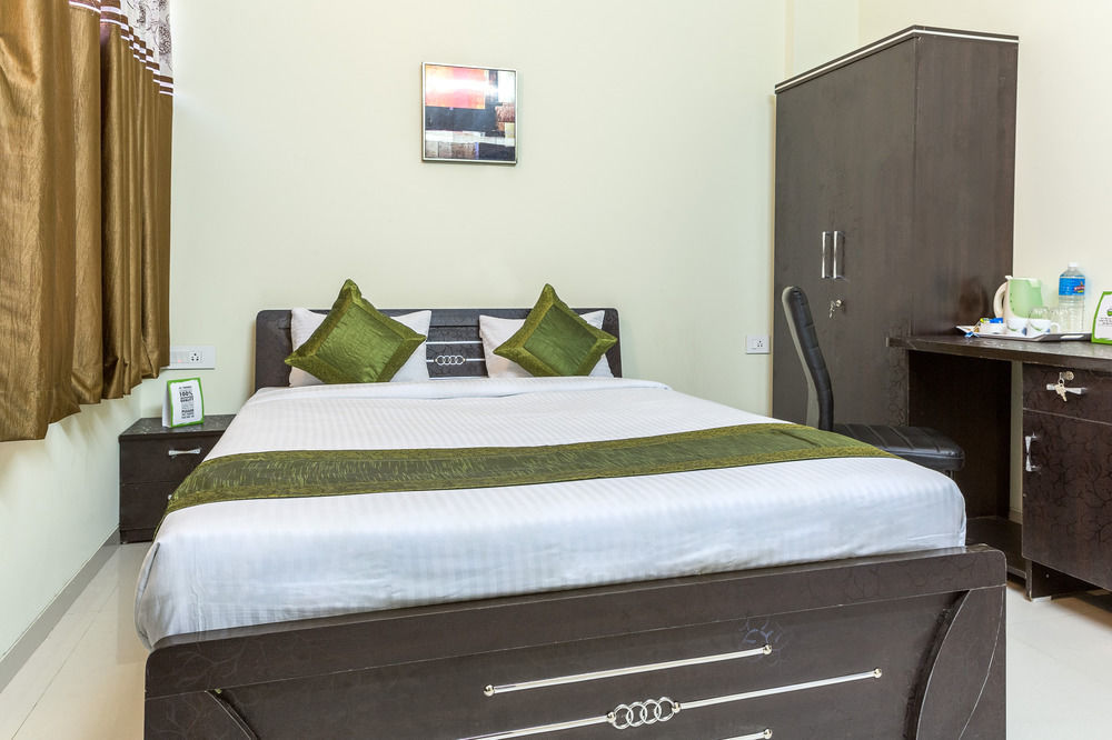 Treebo E Serai Hotel 3*